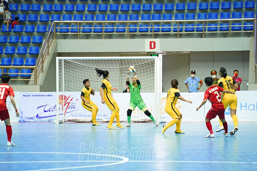 Futsal nữ Malaysia thua đậm trước nữ Thái Lan