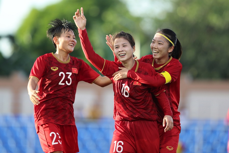 Việt Nam xuất sắc vào chung kết